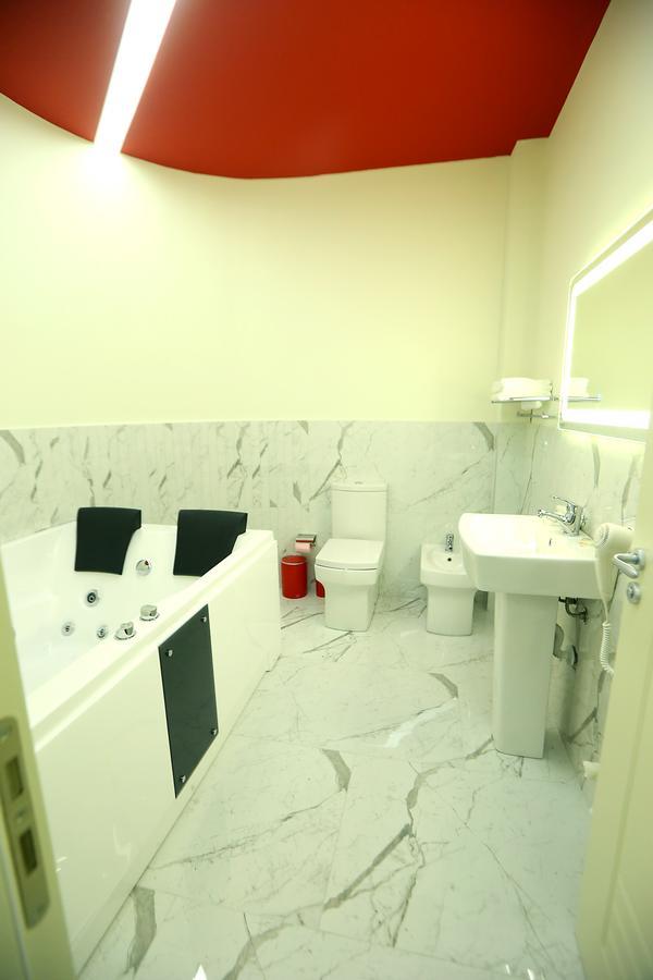 Hotel Vllaznia Shkodër Екстериор снимка