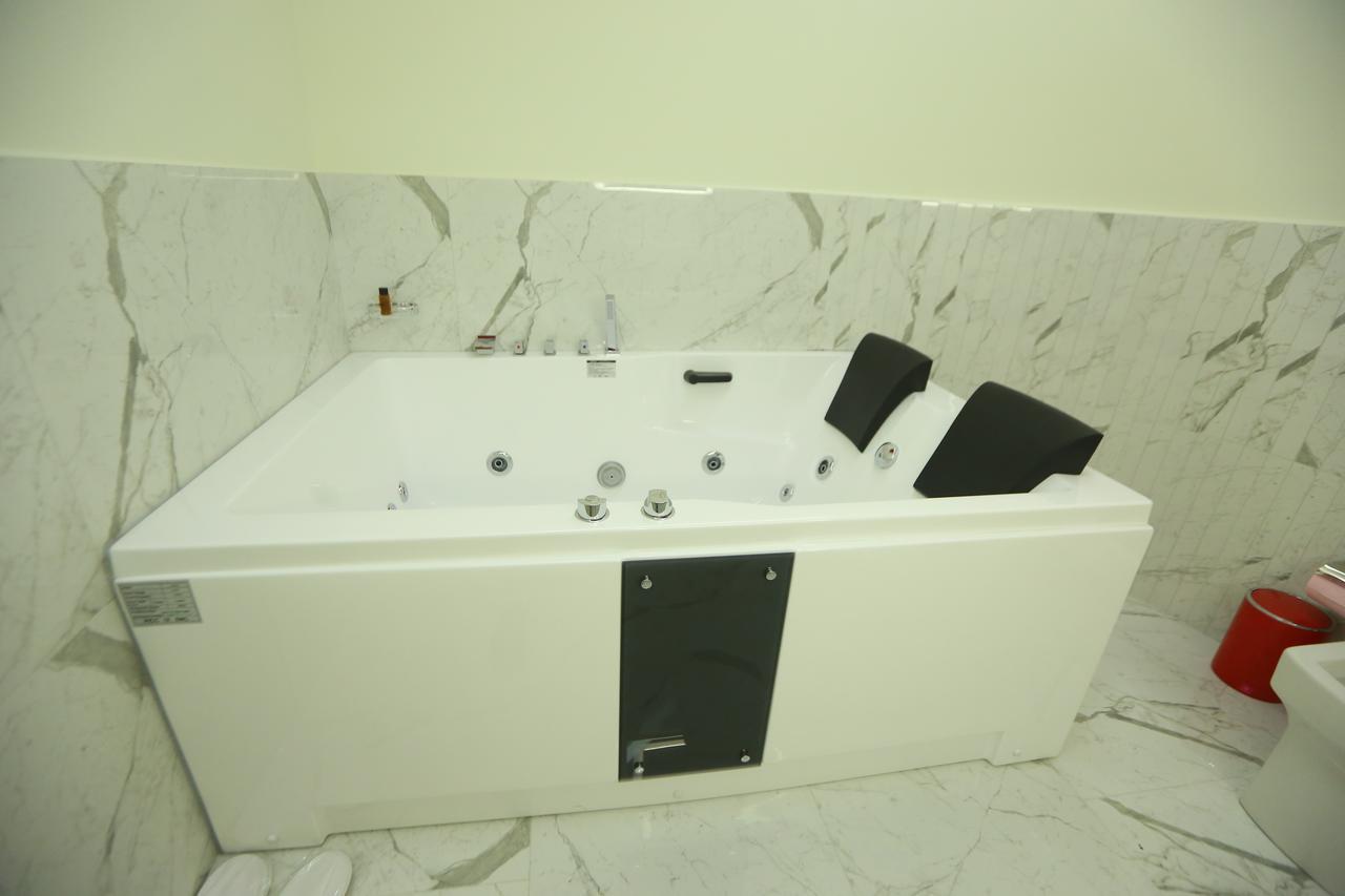 Hotel Vllaznia Shkodër Екстериор снимка